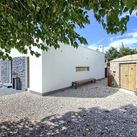 Charming Darte With Private Pool Near Rovinj, Extra Pool Heating Available Villa