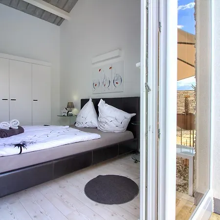 Vila Charming Darte With Private Pool Near Rovinj, Extra Pool Heating Available Kanfanar