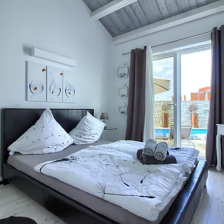 Charming Darte With Private Pool Near Rovinj, Extra Pool Heating Available * Kanfanar