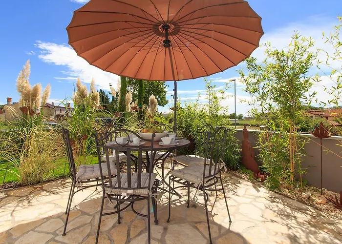 Charming Darte With Private Pool Near Rovinj, Extra Pool Heating Available Villa *