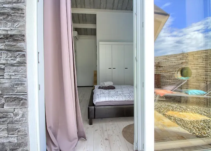 Charming Darte With Private Pool Near Rovinj, Extra Pool Heating Available Villa